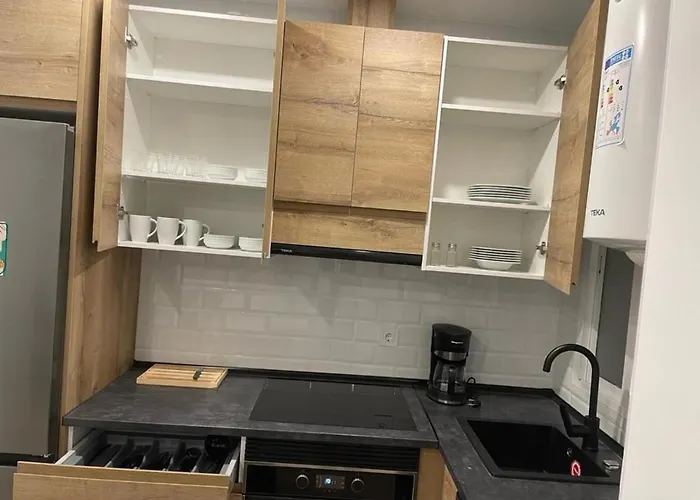 U2 Apartamento cerca de Metro